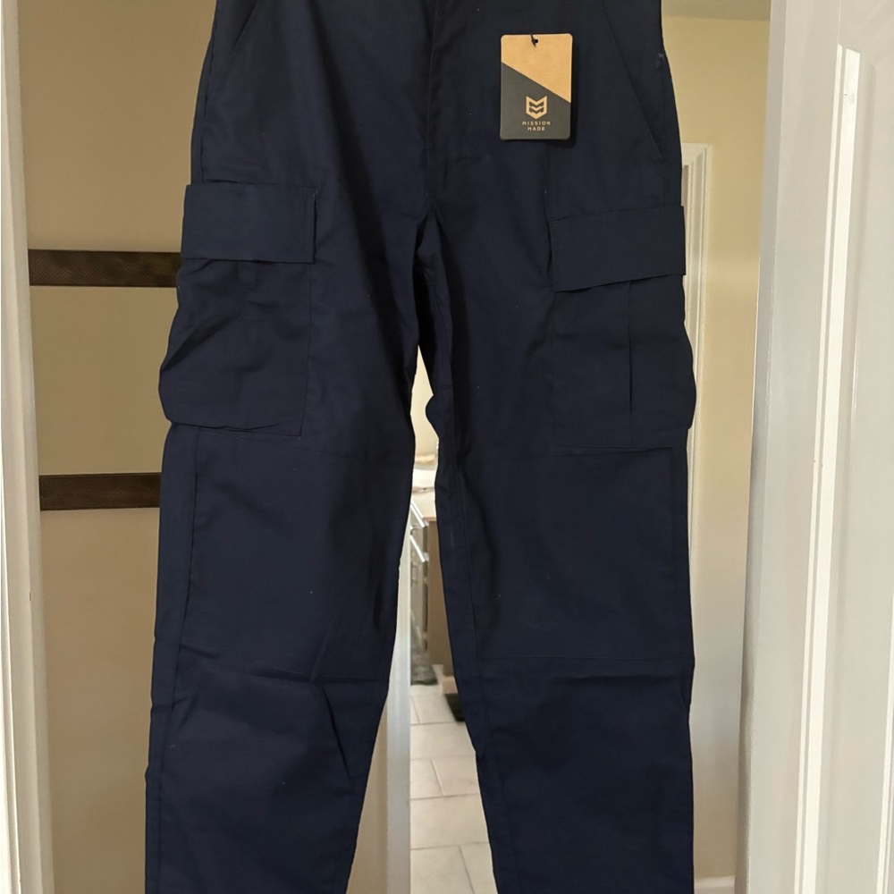 Men’s NWT Tactical cargo pants 3 pair total. Khaki, gray and blue